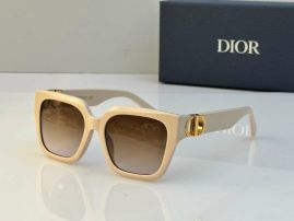 Picture of Dior Sunglasses _SKUfw52450550fw